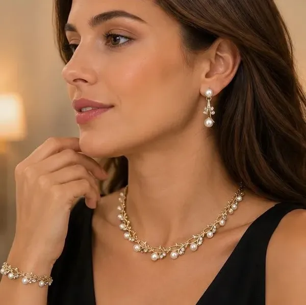 Pearl_Jewellery_Set_Necklace_Earrings_Bracelet
