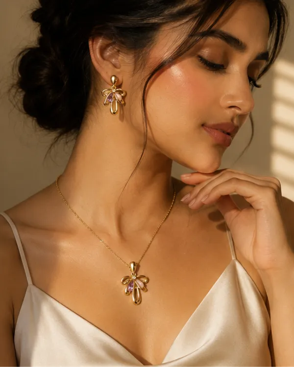 Gold_Plated_Abstract_Flower_Pendant_Necklace_And_Earrings_Set