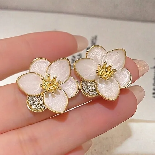 White_Flower_Stud_Earrings_Gold_Tone_Cz_Accent_For_Women
