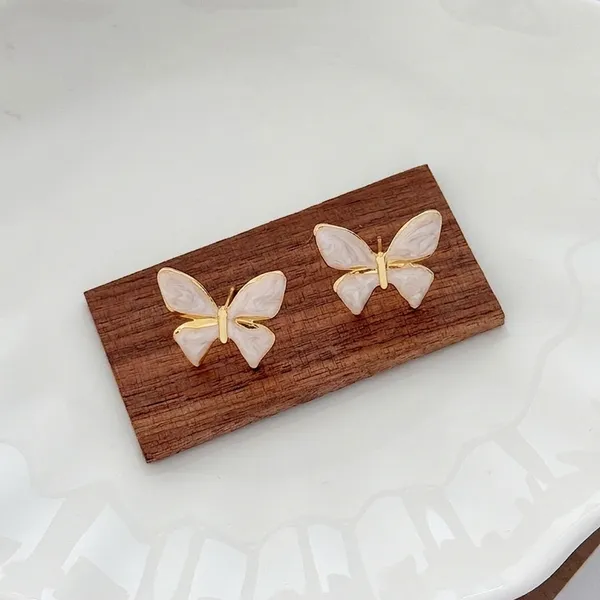 Pearl_White_Butterfly_Stud_Earrings_Gold_Tone_Daily_Wear