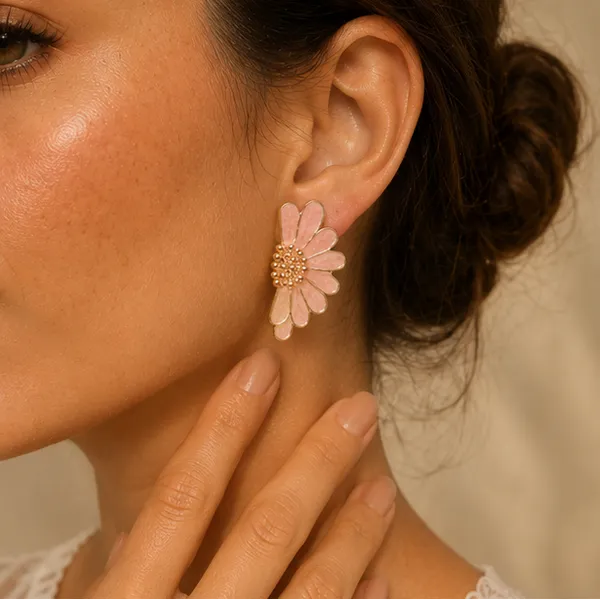 Pink_Daisy_Flower_Stud_Earrings_Gold_Tone_For_Women