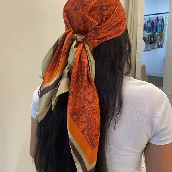 Paisley_Print_Scarf_Silk_Feel_Travel_Scarf_For_Women