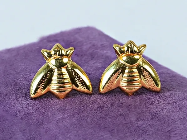Gold_Brass_Stud_Earrings_For_Women