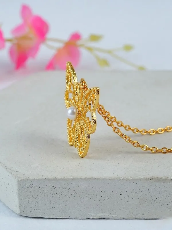 Gold_Brass_Necklace_For_Women