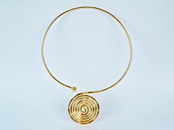 Gold_Brass_Pendant_Necklace_For_Women