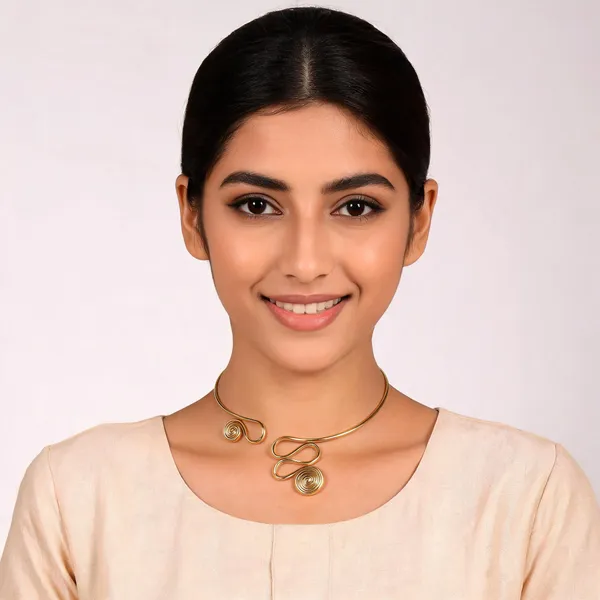 Gold_Brass_Choker_Necklace_For_Women