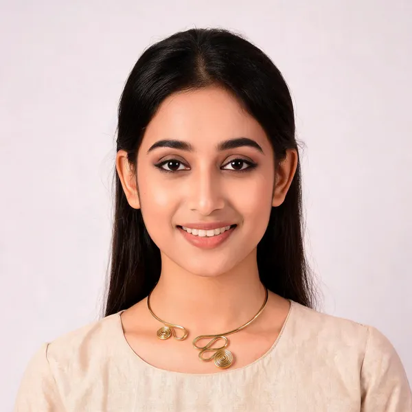 Gold_Brass_Choker_Necklace_For_Women