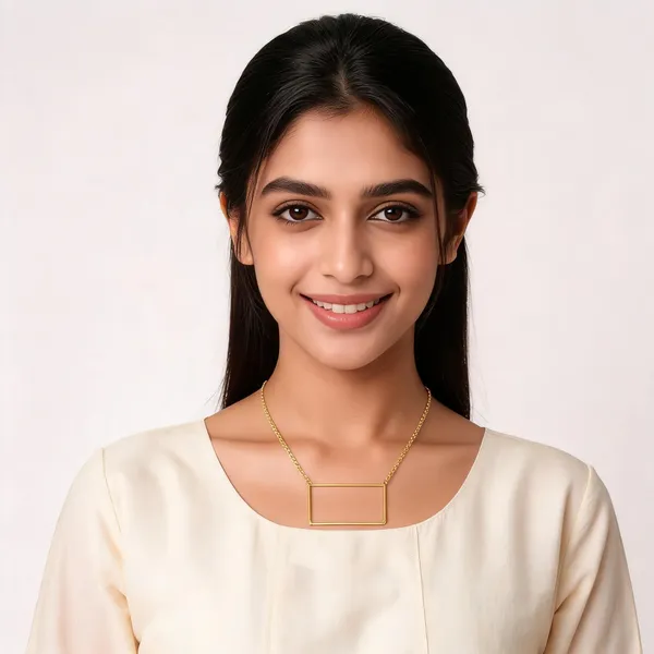 Gold_Brass_Pendant_Necklace_For_Women