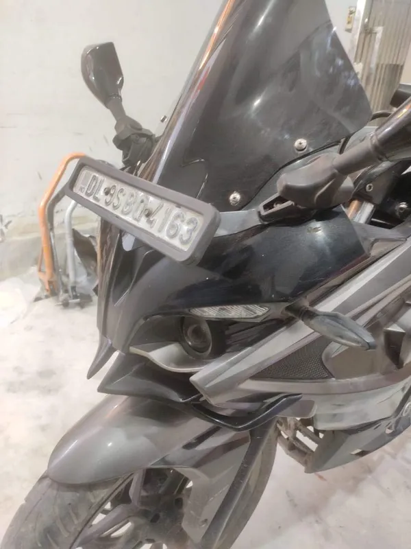 Grandbiker_Winglet_2.0_for_Bajaj_RS_200_(Color-_Black)_(Material-ABS)