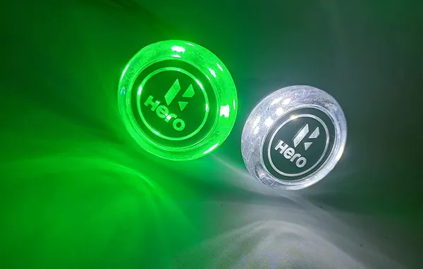 Grandbiker_Crystal_Handle_Bar_Light_Handle_Grip_End_Indicator_Light_for_Hero_Splendor_and_All_Hero_Bikes_-_Set_of_2_Green_&_White_Light