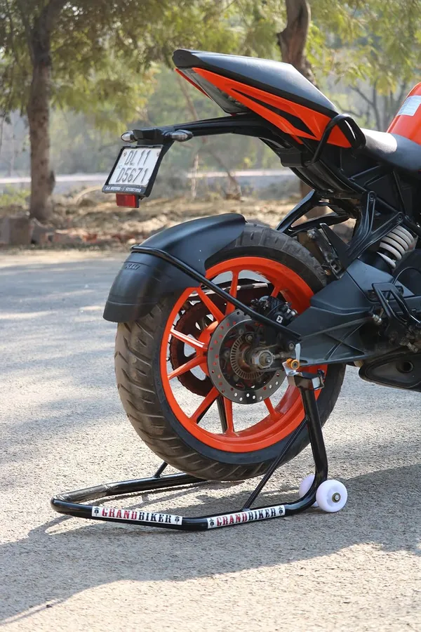 Grandbiker_Universal_Rear_Paddock_Stand_with_Spool_Lifting_Holders_Only_for_KTM,Yamaha,Kawasaki,BMW,TVS,Bajaj,Hero,Mahindra,Triumph_Street_etc_(Black)