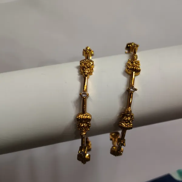 Gold_Plated_Metal_Temple_Style_Stone_Bangles_For_Women