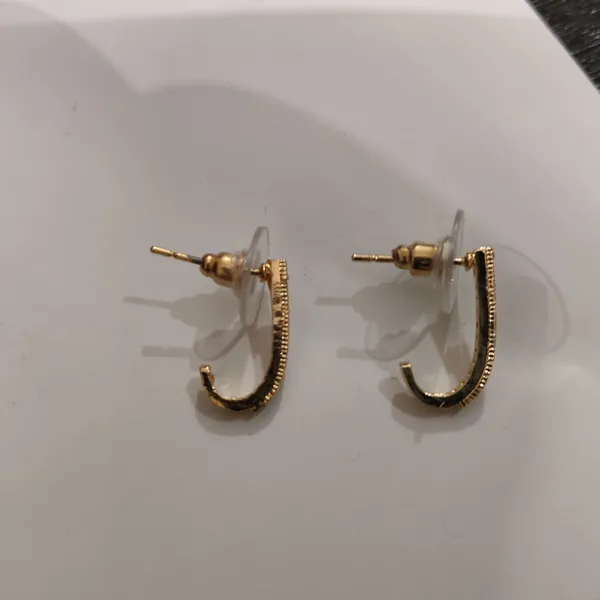 Gold_Plated_Copper_Crystal_Stud_Earrings_For_Women