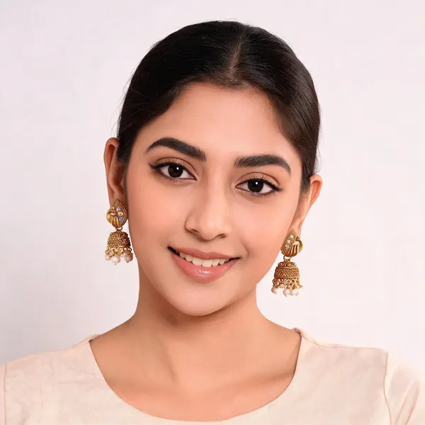 Gold_Plated_Alloy_Crystal_Pearl_Jhumka_Earrings_For_Women