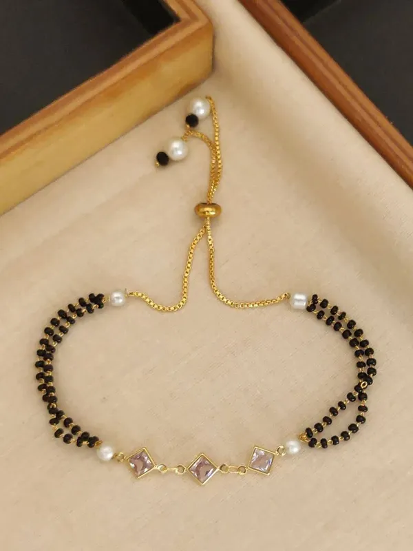 Gold_Brass_Black_Beaded_Geometric_Mangalsutra_For_Women