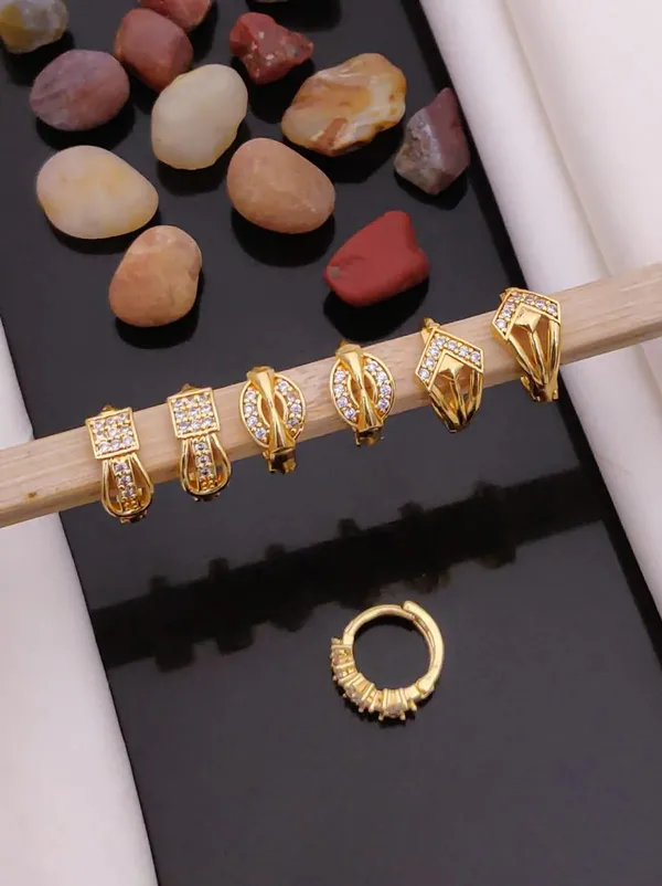 Gold_Brass_Rhinestone_Geometric_Hoop_Earrings_Set_For_Women