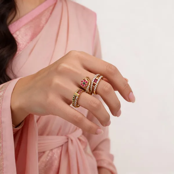 Gold_Brass_Alloy_Floral_Stone_Studded_Ring_Set_For_Women