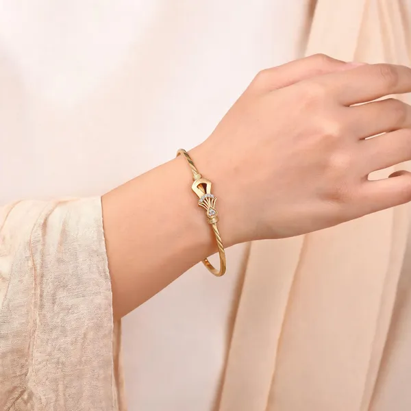 Gold_Brass_Stone_Embellished_Bangle_Bracelet_For_Women