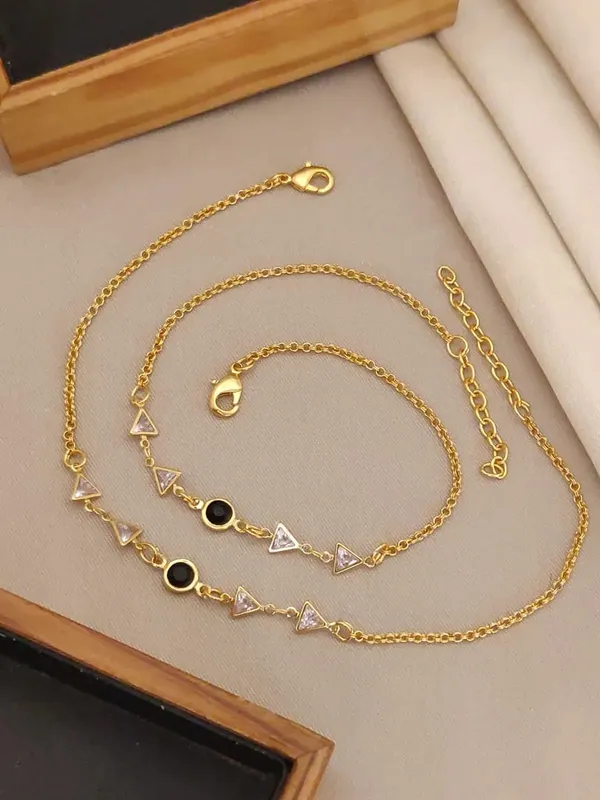Gold_Brass_Geometric_Black_Stone_Necklace_Bracelet_Set_For_Women