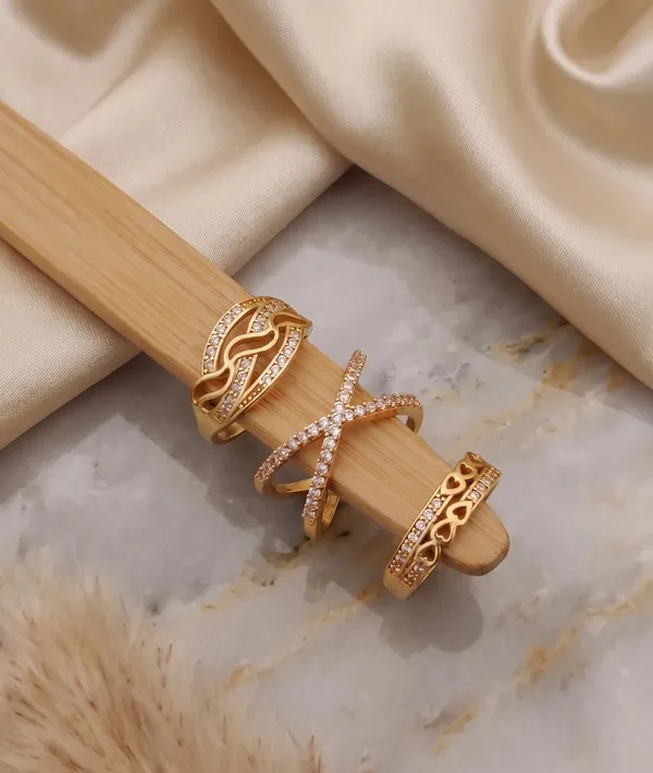 Gold_Brass_Crystal_Floral_Adjustable_Ring_Set_For_Women