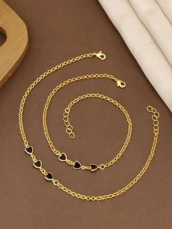 Gold_Brass_Alloy_Heart_Charm_Chain_Anklet_For_Women