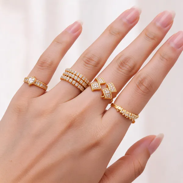 Gold_Tone_Heart_Floral_Stone_Studded_Ring_Set_For_Women
