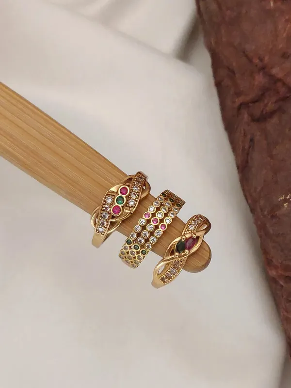 Gold_Brass_Stone_Studded_Bangle_Set_For_Women