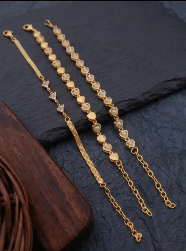 Gold_Brass_Alloy_Heart_Stone_Geometric_Bracelet_Set_For_Women