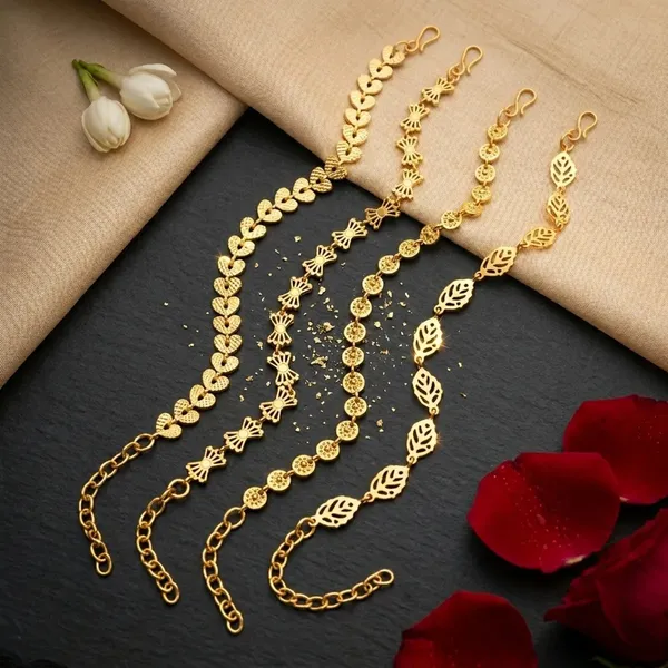 Gold_Brass_Heart_Floral_Charm_Anklet_Set_For_Women