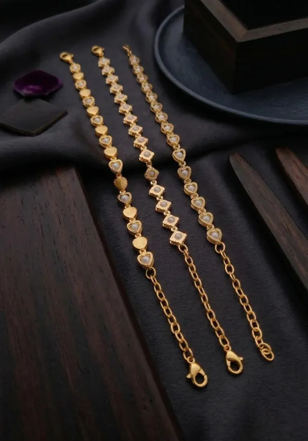 Gold_Brass_Gold-Plated_Heart_Floral_Geometric_Bracelet_Set_For_Women