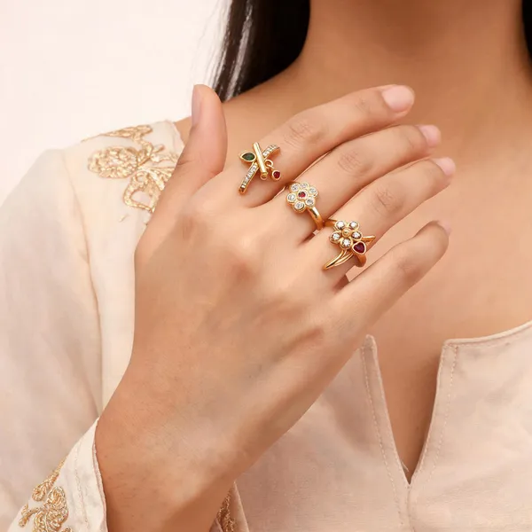 Gold_Brass_Stone_Embellished_Floral_Bangle_Set_For_Women