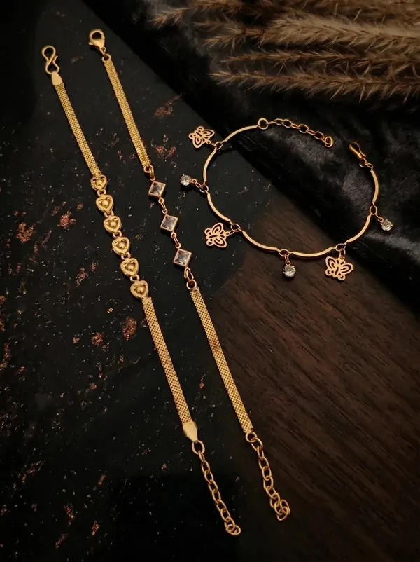 Gold_Brass_Alloy_Floral_Charm_Link_Bracelet_Set_For_Women