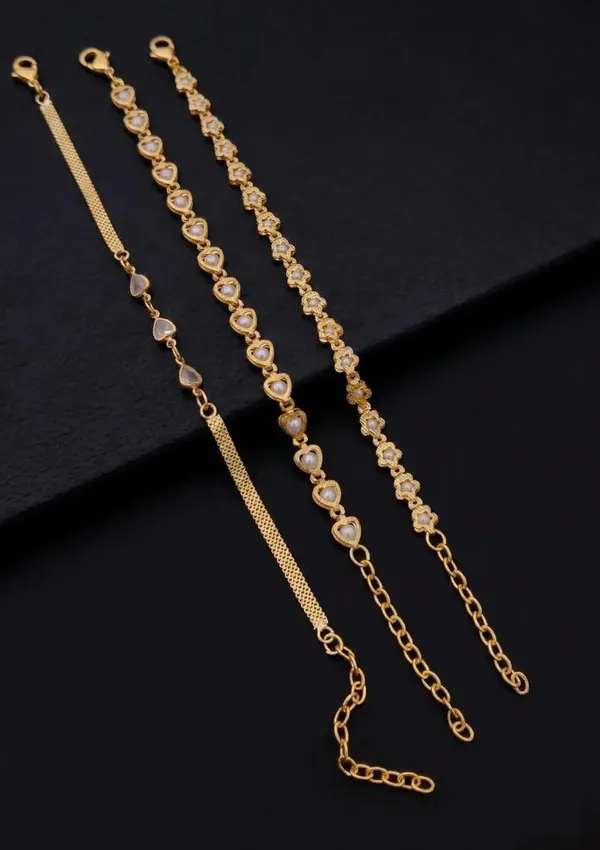 Gold_Brass_Alloy_Heart_Floral_Chain_Bracelet_Set_For_Women