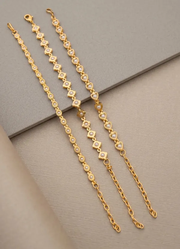 Gold_Brass_Heart_Floral_Link_Chain_Bracelet_Set_For_Women