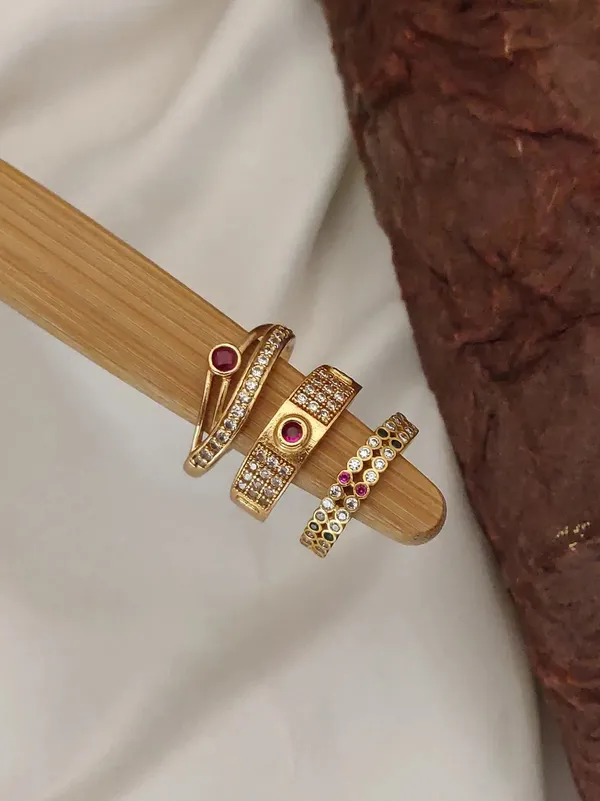 Gold_Brass_Clear_Red_Stone_Studded_Bangle_Set_For_Women