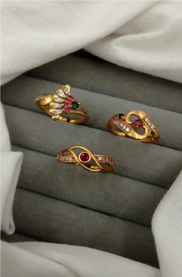 Gold_Brass_Coloured_Gemstone_Statement_Ring_Set_For_Women