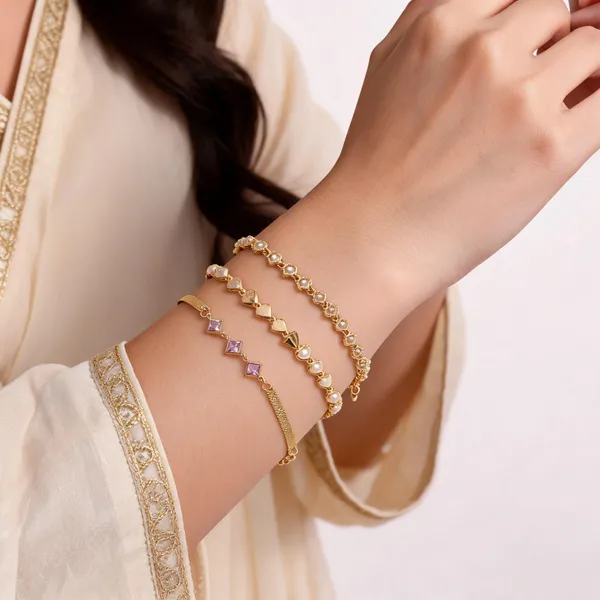Gold_Brass_Varied_Link_Chain_Bracelet_Set_For_Women