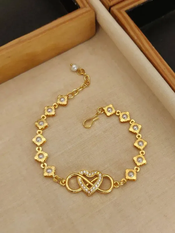 Gold_Brass_Floral_Pearl_Link_Bracelet_For_Women