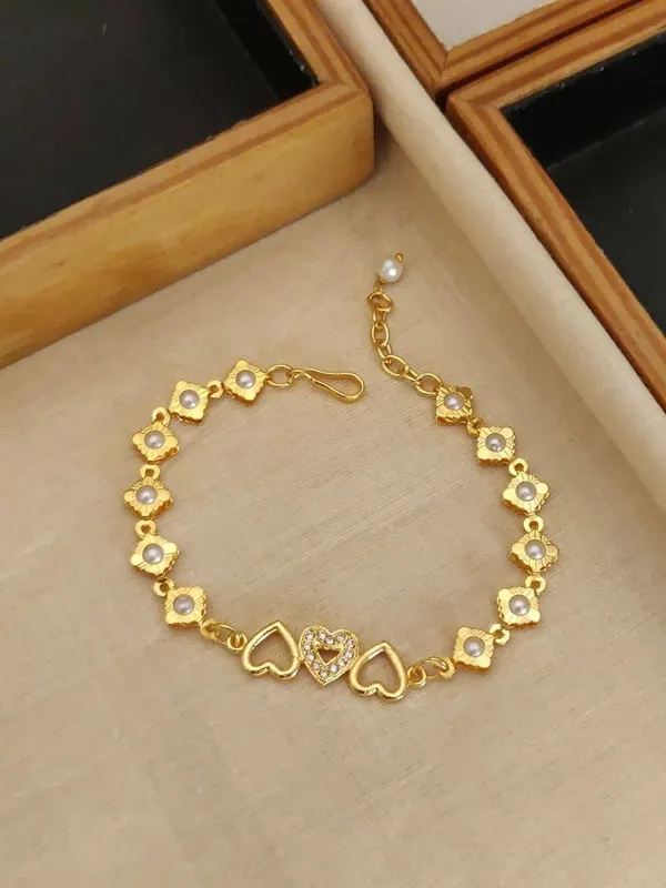 Gold_Brass_Alloy_Floral_Link_Charm_Bracelet_For_Women
