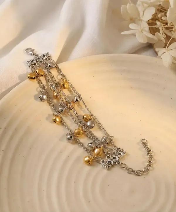 Gold_Silver_Brass_Alloy_Layered_Floral_Charm_Anklet_For_Women