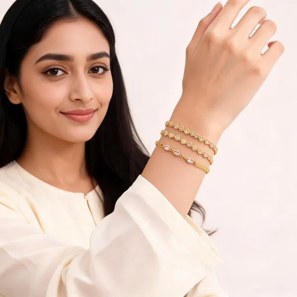 Gold_Brass_Alloy_Floral_Oval_Link_Bracelet_Set_For_Women