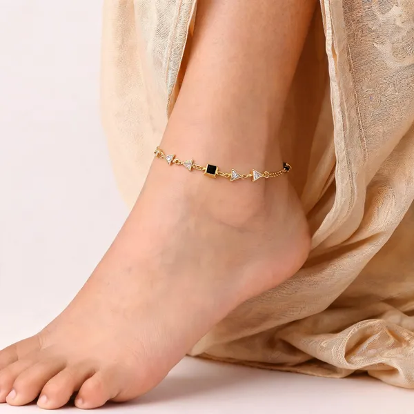 Gold_Tone_Geometric_Triangle_Anklet_Set_For_Women
