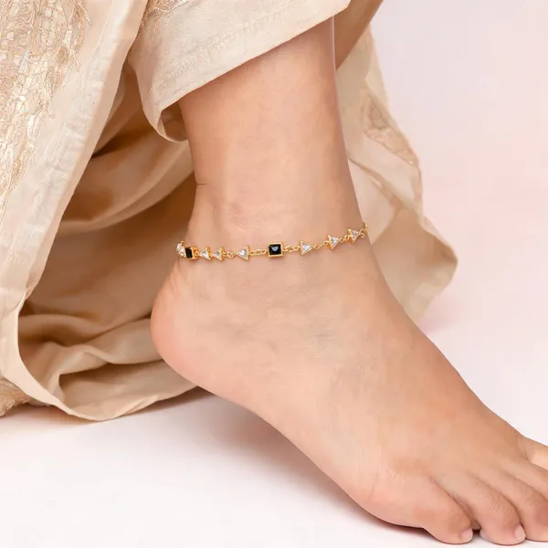 Gold_Tone_Geometric_Triangle_Anklet_Set_For_Women