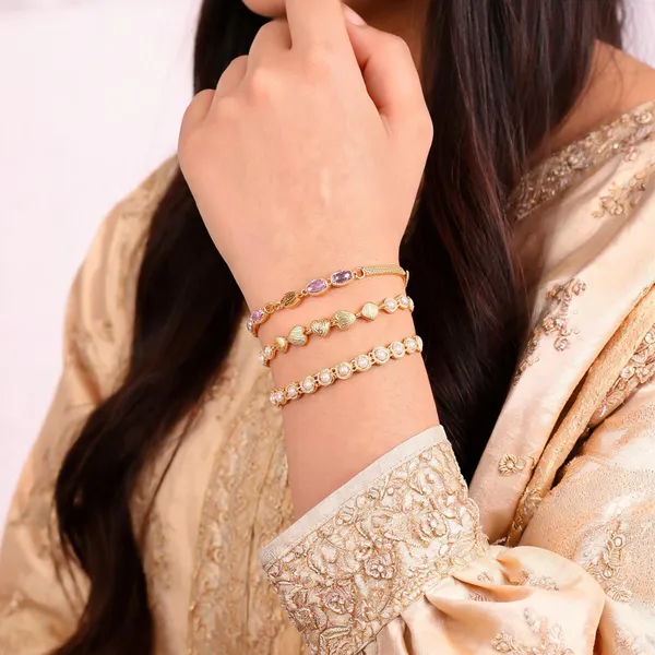 Gold_Brass_Alloy_Heart_Stone_Link_Bracelet_Set_For_Women