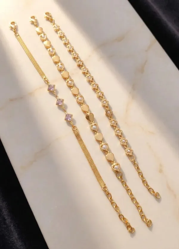 Gold_Brass_Varied_Link_Chain_Bracelet_Set_For_Women