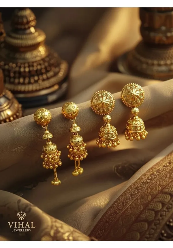 Gold_Brass_Alloy_Traditional_Jhumka_Earrings_Set_For_Women