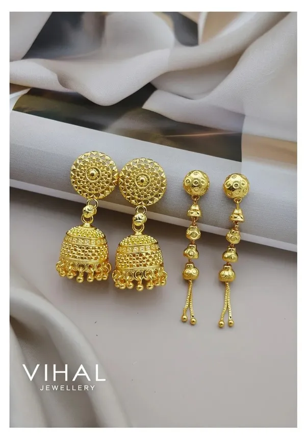 Gold_Brass_Traditional_Jhumka_Drop_Earrings_Set_For_Women