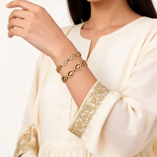 Gold_Brass_Alloy_Leaf_Link_Necklace_Bracelet_Set_For_Women