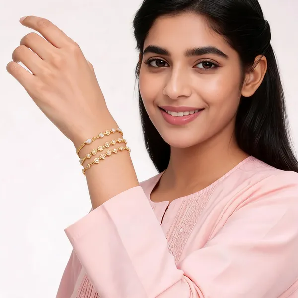 Gold_Brass_Alloy_Geometric_Floral_Link_Bracelet_Set_For_Women