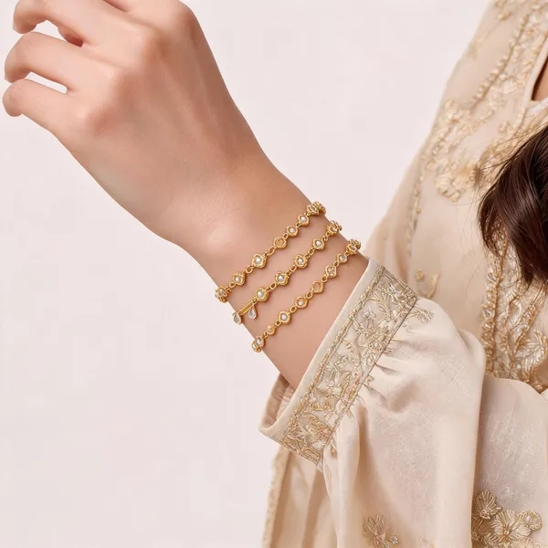Gold_Brass_Alloy_Geometric_Floral_Link_Bracelet_Set_For_Women